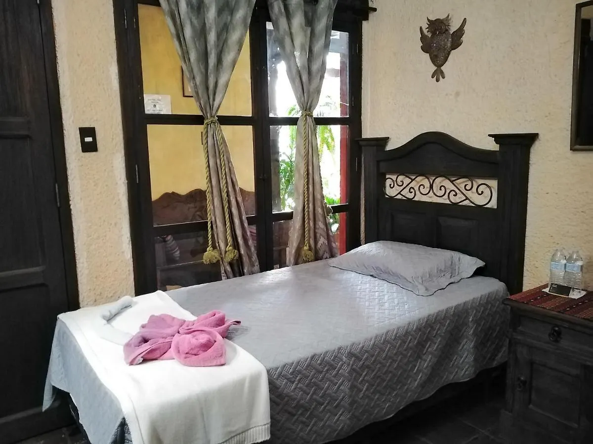 La Villa Antigua