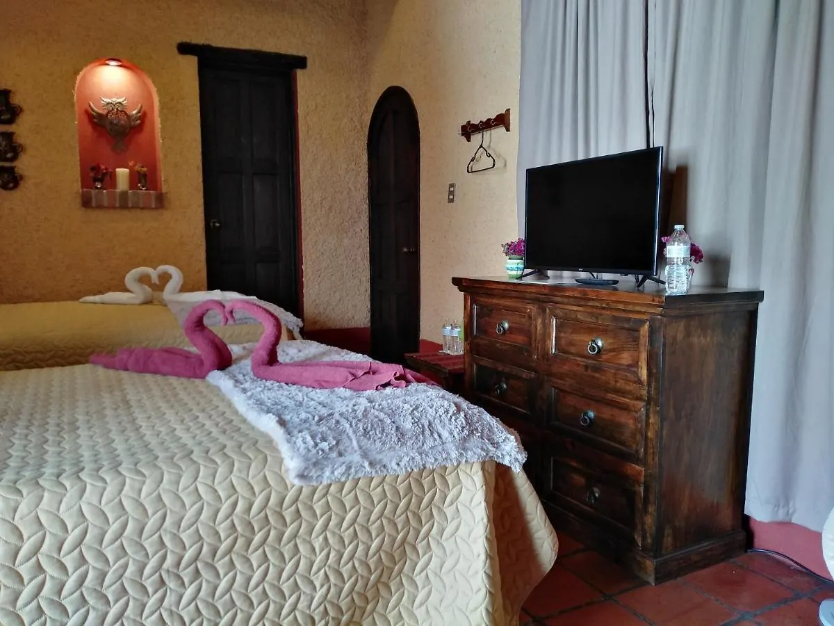 La Villa Antigua Bed and Breakfast